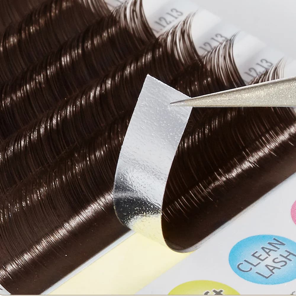 Mørkebrune Easy Bloom volumøyelash extensions